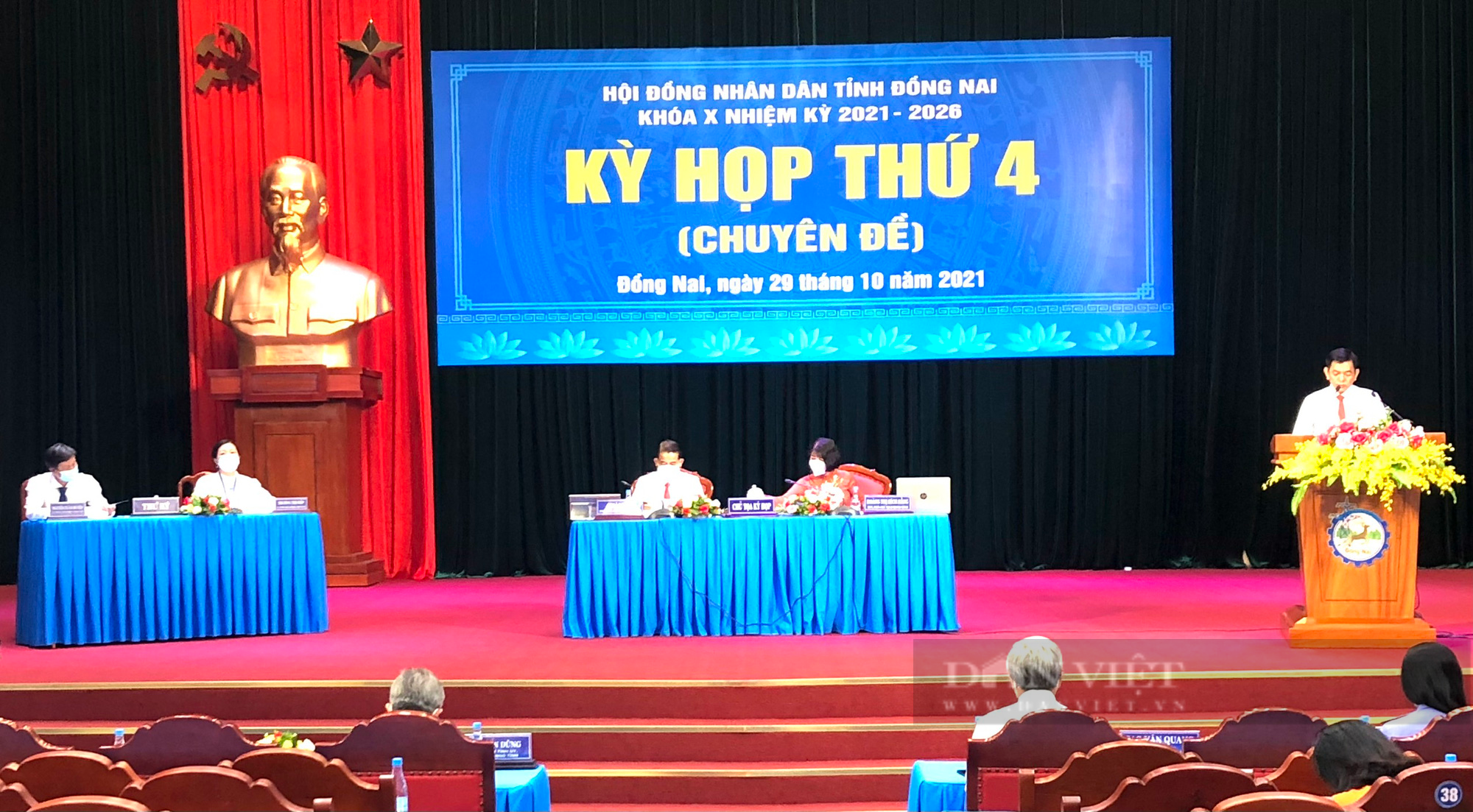 Đồng Nai chi 62 tỷ đồng hỗ trợ cán bộ, học viên, chiến sĩ công an tham gia phòng chống dịch - Ảnh 1.
