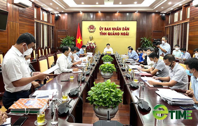 Quảng Ngãi: Lãnh đạo tỉnh họp, chỉ đạo khẩn vụ xã này dựng trụ điện trái phép ở xã kia - Ảnh 1. Quảng Ngãi: Lãnh đạo tỉnh họp, chỉ đạo khẩn vụ xã này dựng trụ điện trái phép ở xã kia - Ảnh 1.