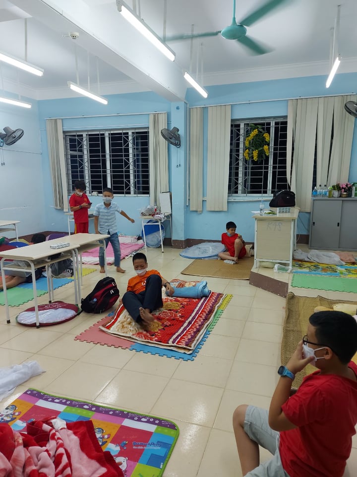 Điện Biên: Ghi nhận 25 ca dương tính Covid- 19 ngoài cộng đồng - Ảnh 3. Điện Biên: Ghi nhận 25 ca dương tính Covid- 19 ngoài cộng đồng - Ảnh 3.