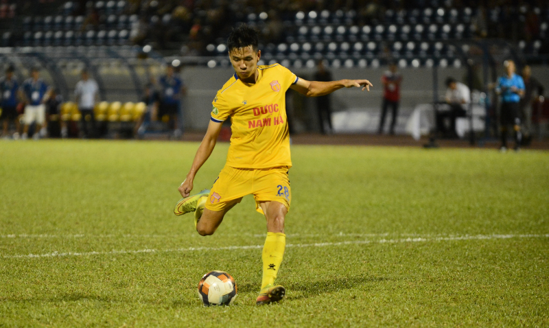 Sài Gòn FC chiêu mộ tiền đạo được mệnh danh &quot;Sát thủ thành Nam&quot;  - Ảnh 3.