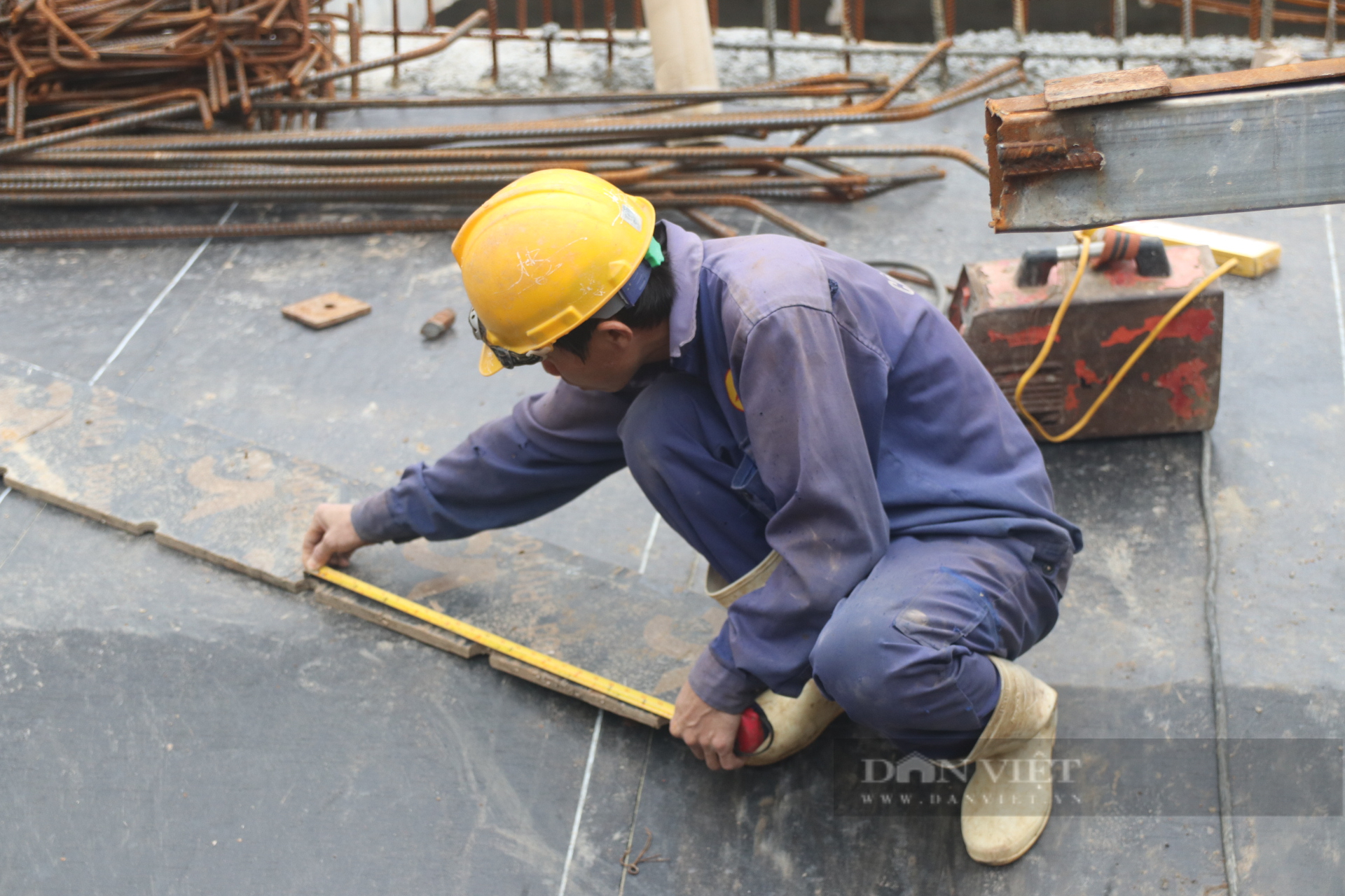 Thi công 3 ca, gấp rút đẩy nhanh tiến độ dự án trăm tỷ tại Đà Nẵng  - Ảnh 2.