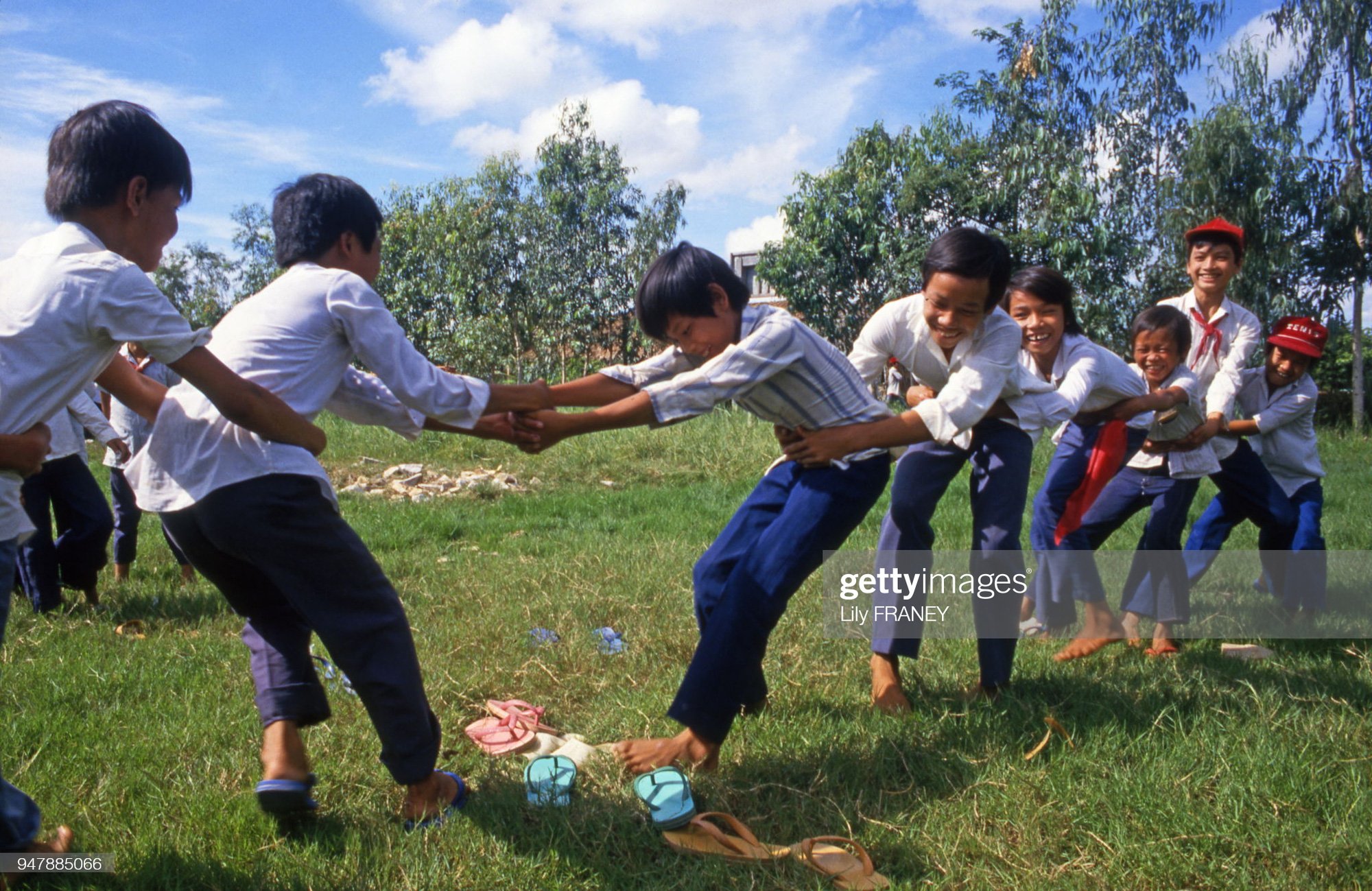 Loạt ảnh lý thú về học sinh tiểu học Hà Nội năm 1987 - Ảnh 6.