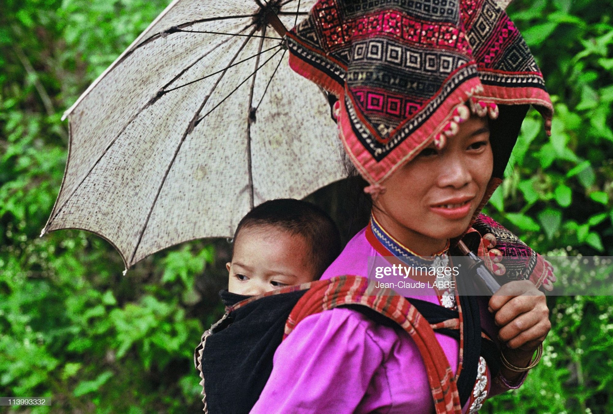 Ảnh để đời về phụ nữ Việt Nam năm 1994 - Ảnh 7.
