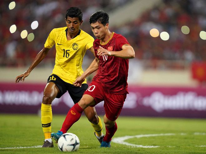 Clip: Công Phượng &quot;solo&quot; ghi bàn vào lưới Malaysia - Ảnh 1.