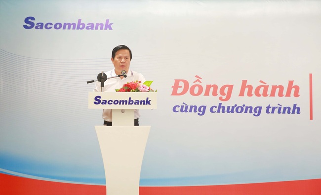 Sacombank nối vòng tay thương, bảo trợ trẻ em mồ côi do Covid-19 - Ảnh 4.