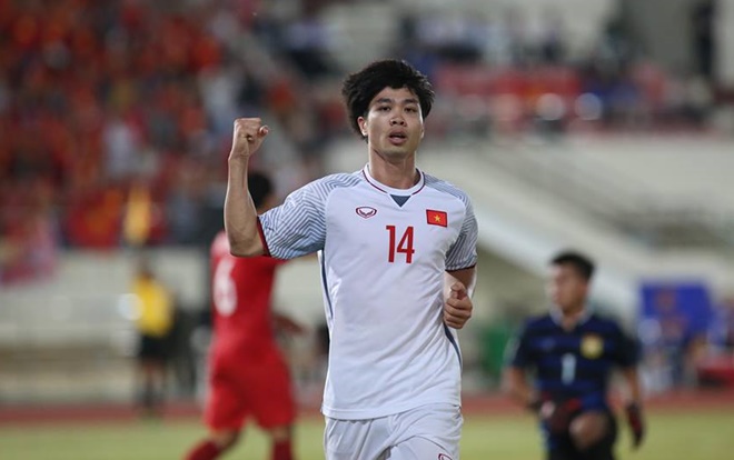 Clip: Công Phượng ghi bàn đầu tiên cho ĐT Việt Nam ở AFF Cup 2020 - Ảnh 1.