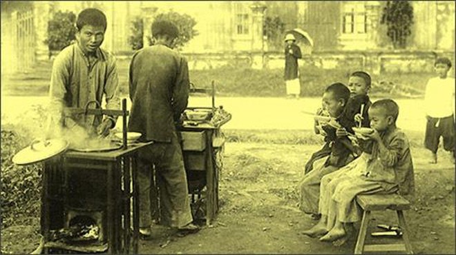 Phở phố cổ xưa và nay - Ảnh 1.