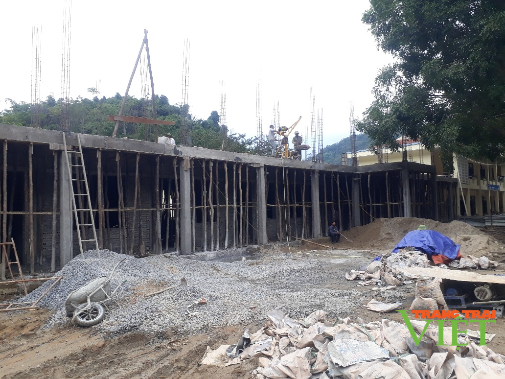 Phong Thổ đẩy nhanh tiến độ giải ngân vốn đầu tư công - Ảnh 2. Phong Thổ đẩy nhanh tiến độ giải ngân vốn đầu tư công - Ảnh 2.