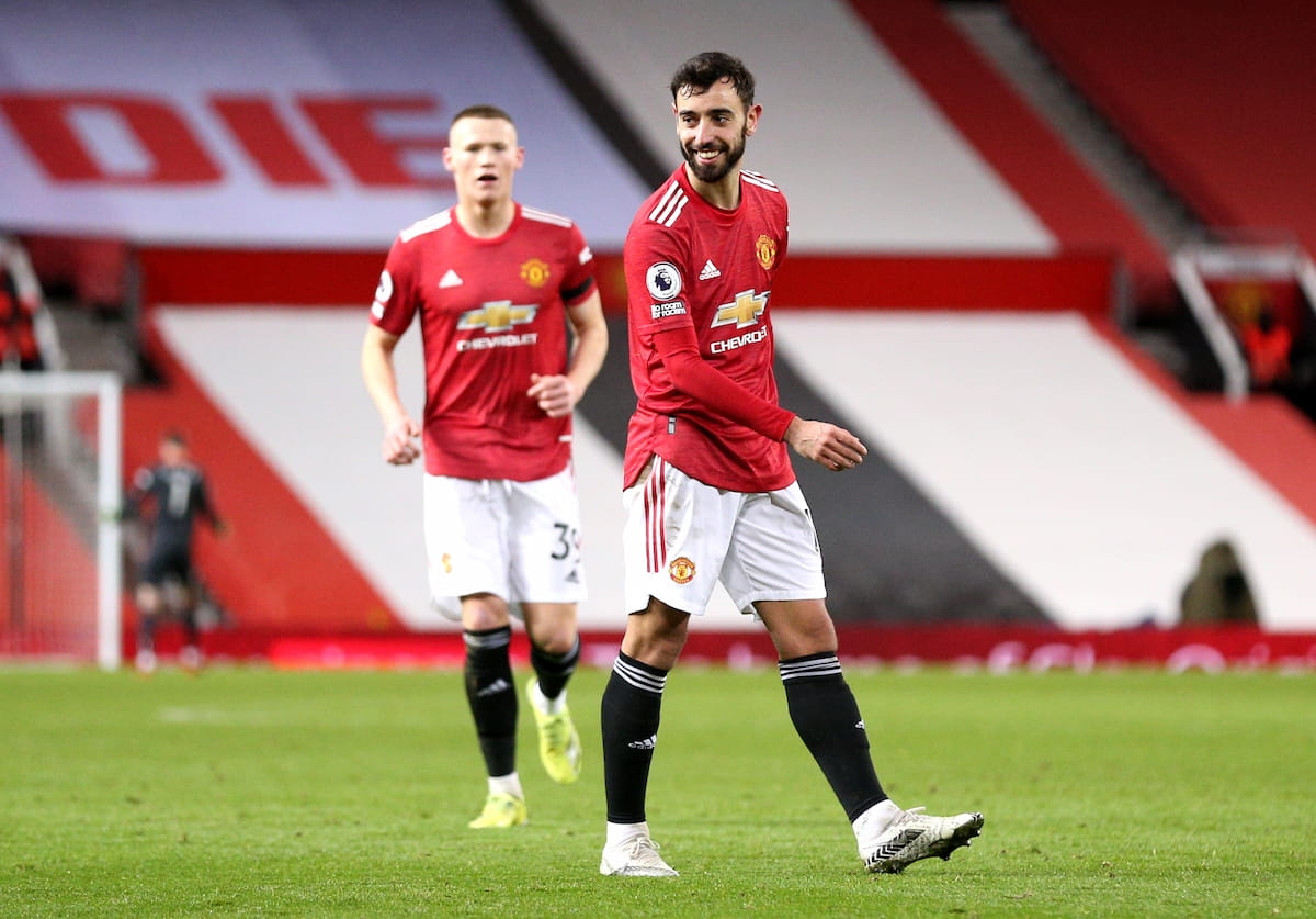 Fernandes chưa có cơ hội nói chuyện với Sir Alex Ferguson.