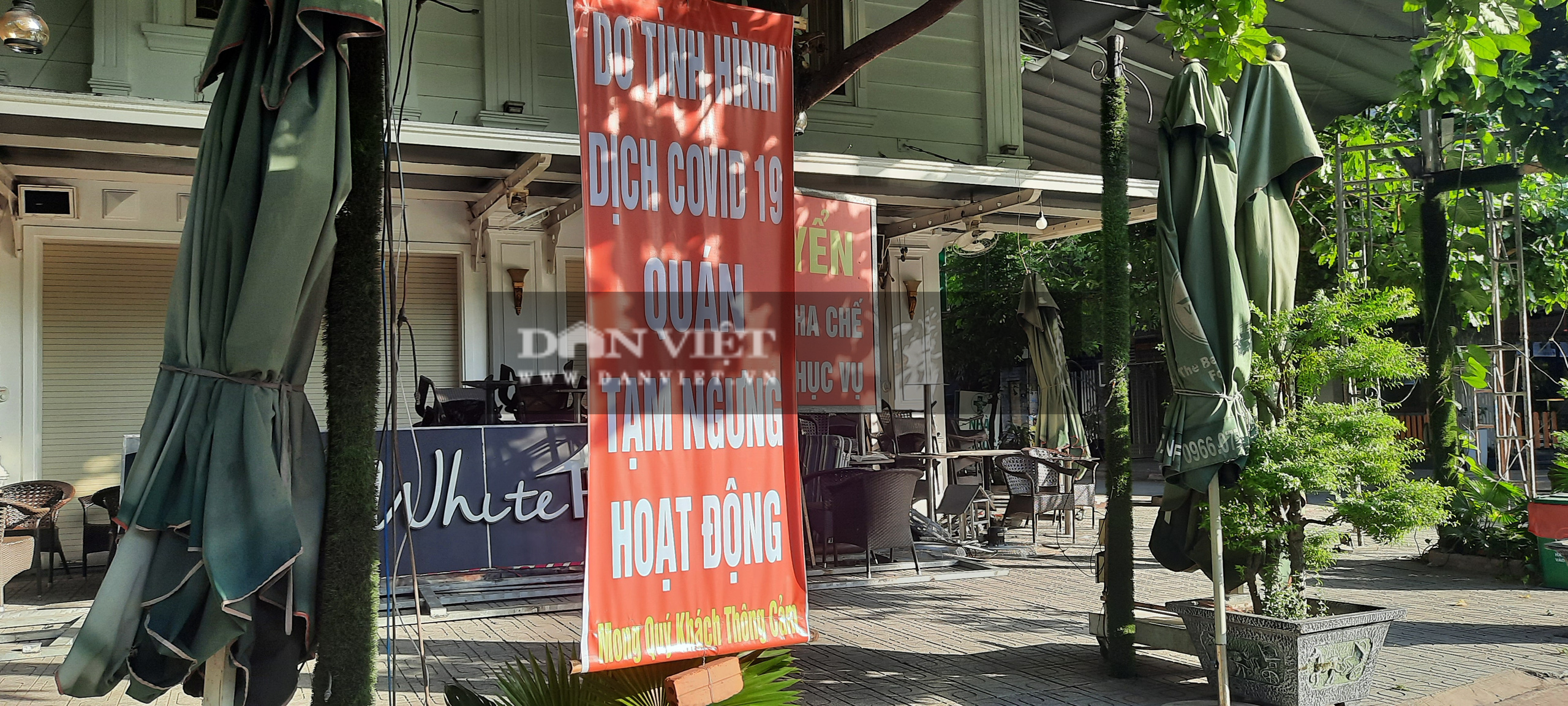 Chùm ảnh: Hàng quán tại TP.HCM chỉ “bán mang về”, “không tiếp khách tại bàn” để chung tay phòng chống dịch COVID- 19 - Ảnh 3.