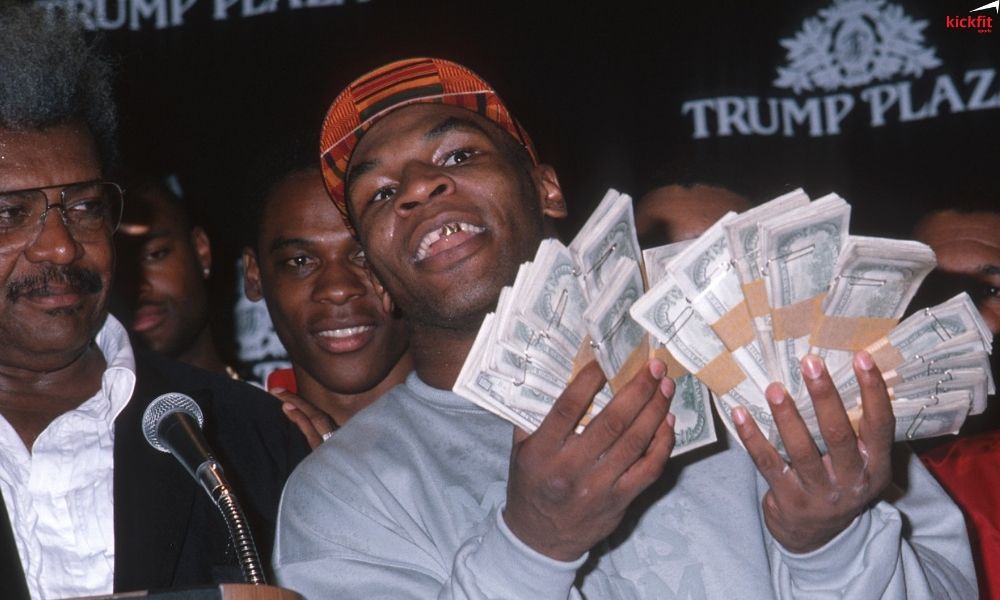 Tài sản của Mike Tyson khi ở thời kỳ đỉnh cao khủng đến mức nào? - Ảnh 1.