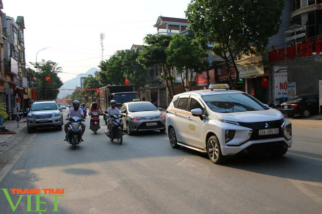 Thành phố Sơn La: Tạm  dừng các dịch vụ nhà hàng ăn uống, quán ăn sáng, quán cà phê - Ảnh 4.