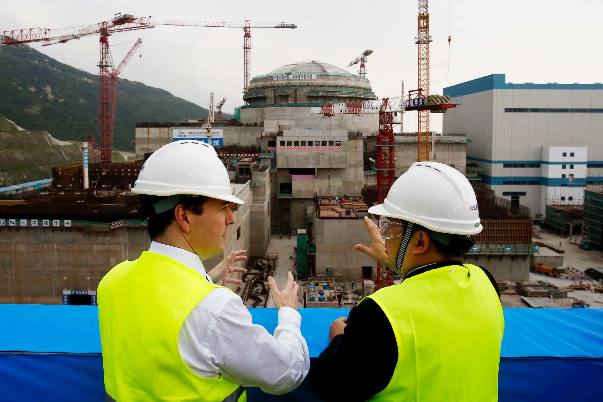 Trung Quốc thừa nhận sự cố này tại nhà máy hạt nhân, Nhà Trắng theo dõi chặt tình hình - Ảnh 1.