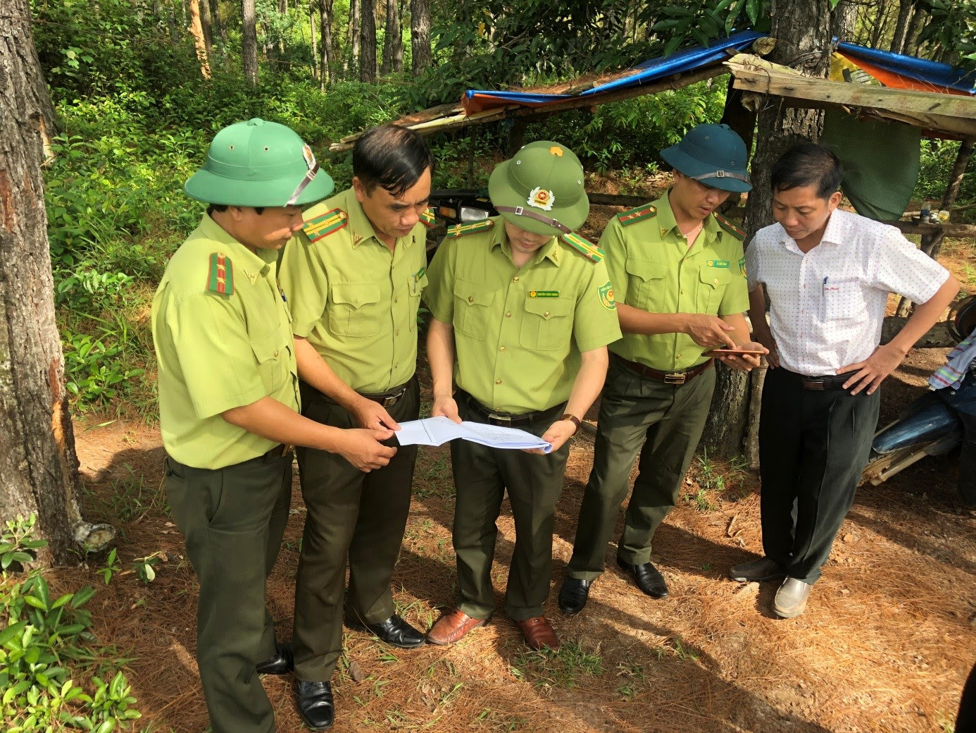 Ứng dụng thiết bị bay để chỉ huy chữa cháy rừng - Ảnh 3. Ứng dụng thiết bị bay để chỉ huy chữa cháy rừng - Ảnh 3.