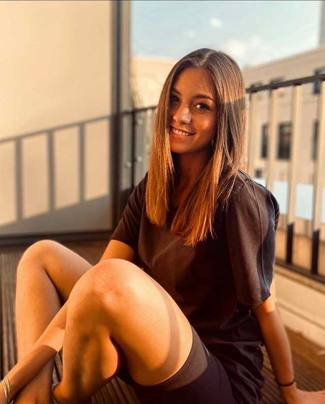 Nàng thơ sexy của Havertz cổ vũ ĐT Đức trước đại chiến với Anh - Ảnh 6.