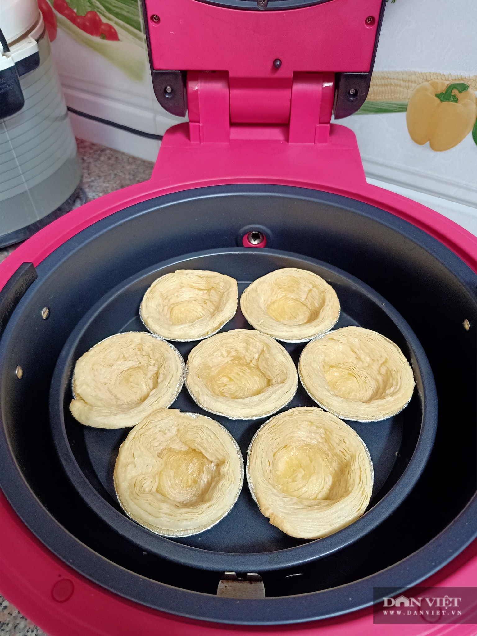 Cách làm bánh tart trứng bằng nồi chiên không dầu - Ảnh 3.