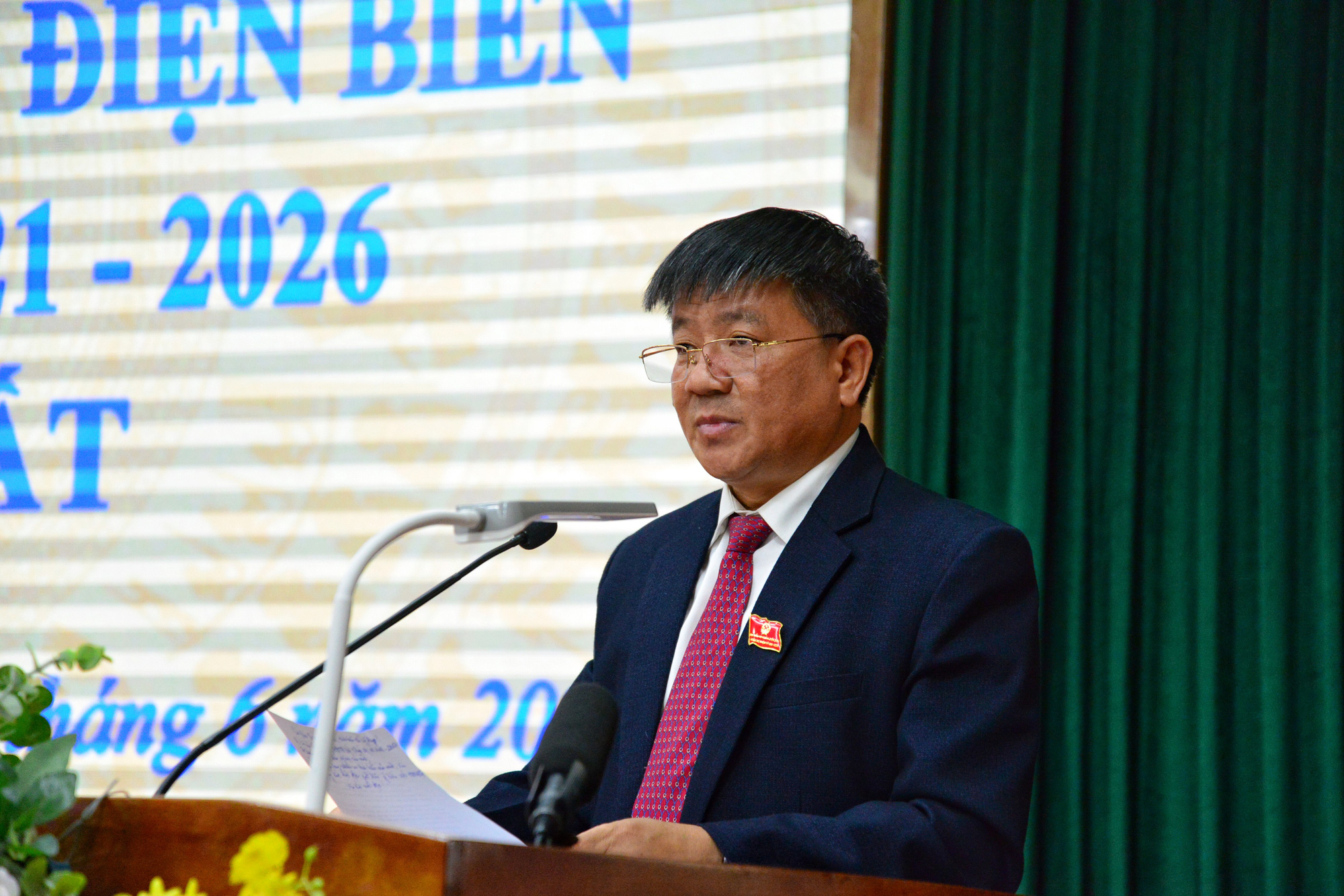Điện Biên: Các chức danh HĐND, UBND tỉnh nhiệm kỳ 2021-2026 được bầu với số phiếu tuyệt đối - Ảnh 3. Điện Biên: Các chức danh HĐND, UBND tỉnh nhiệm kỳ 2021-2026 được bầu với số phiếu tuyệt đối - Ảnh 3.