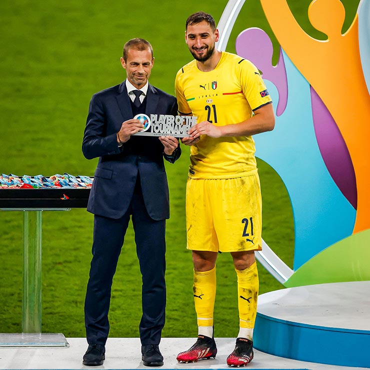 Gianluigi Donnarumma: Người hùng của ĐT Italia và bến đỗ mới sau Euro 2020 - Ảnh 1.
