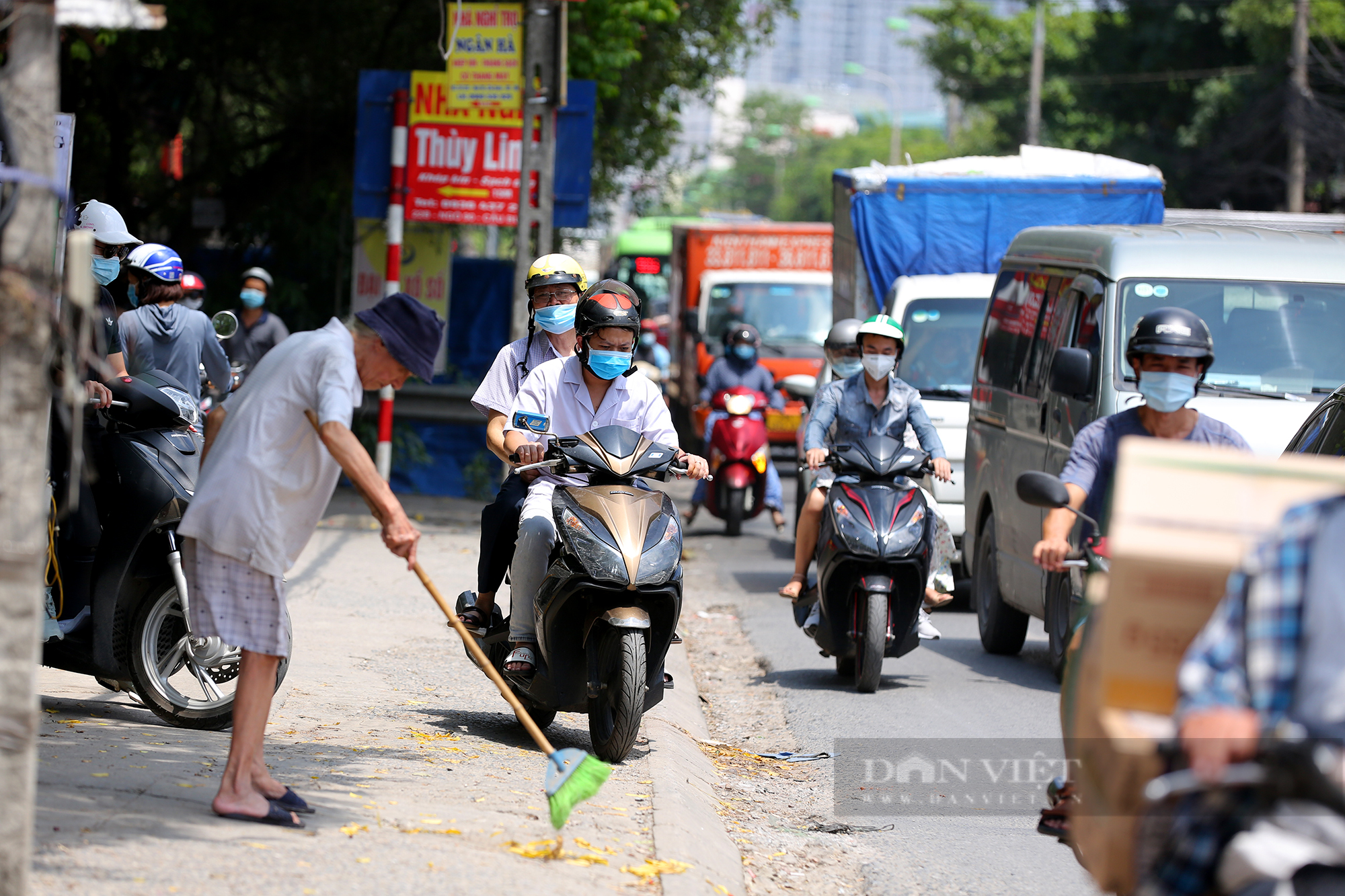 Hà Nội: Toàn cảnh tuyến đường trị giá 2.800 tỷ đồng trước ngày được nâng cấp - Ảnh 6.