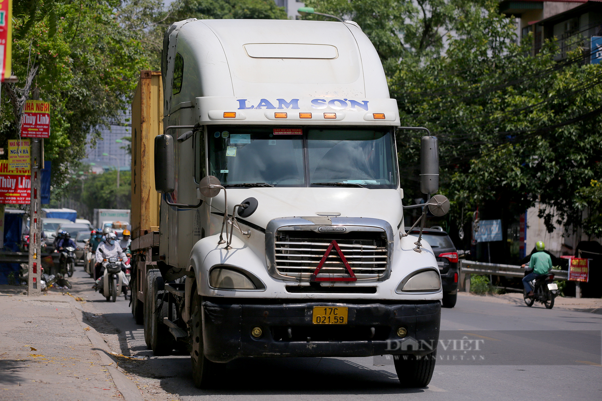 Hà Nội: Toàn cảnh tuyến đường trị giá 2.800 tỷ đồng trước ngày được nâng cấp - Ảnh 7.