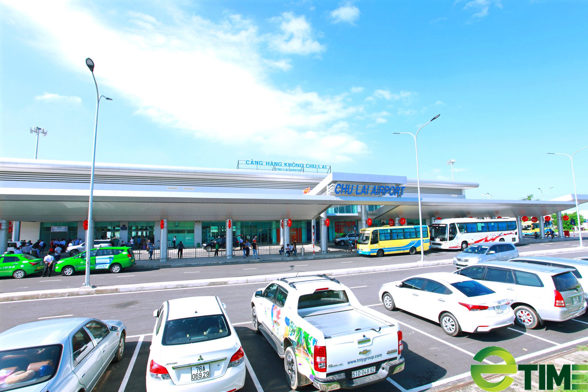 Chủ tịch Quảng Nam yêu cầu Ban Quản lý các KKT và KCN cần xúc tiến, thu hút đầu tư các dự án lớn - Ảnh 3. Chủ tịch Quảng Nam yêu cầu Ban Quản lý các KKT và KCN cần xúc tiến, thu hút đầu tư các dự án lớn - Ảnh 3.