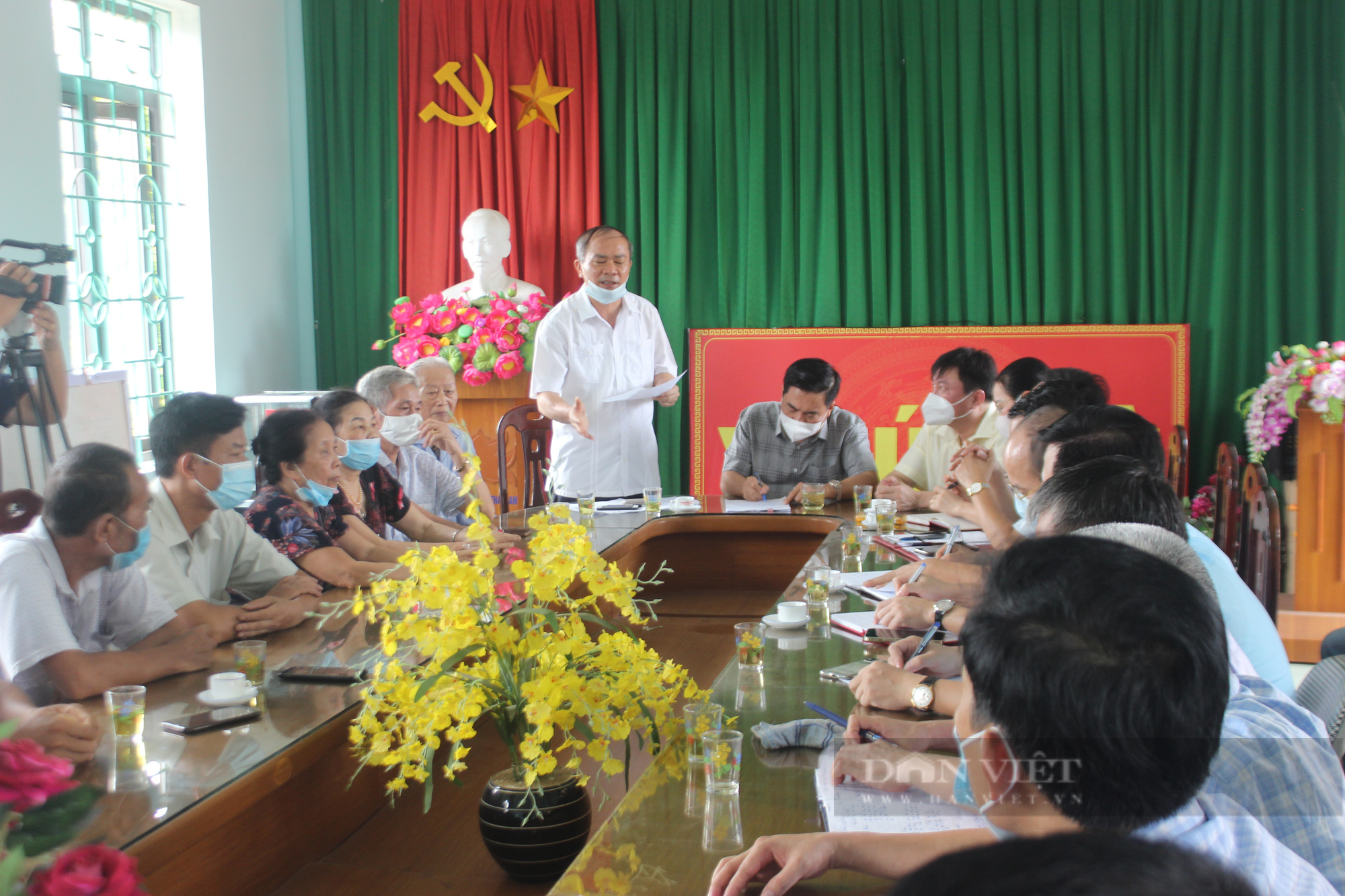 Lãnh đạo tỉnh Thái Nguyên chỉ đạo khẩn trương khắc phục sai sót trong quá trình cải tạo nghĩa trang Liệt sỹ xã Úc Kỳ - Ảnh 4.