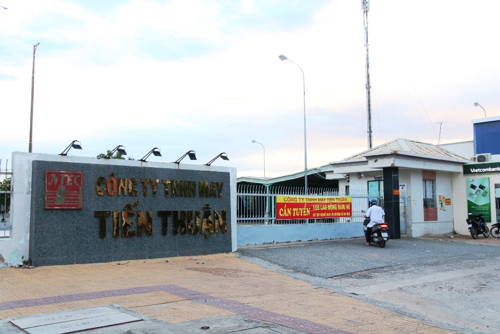 Ninh Thuận: Trên 2000 công nhân tạm nghĩ làm do có 5 ca nhiễm Covid-19 - Ảnh 2.