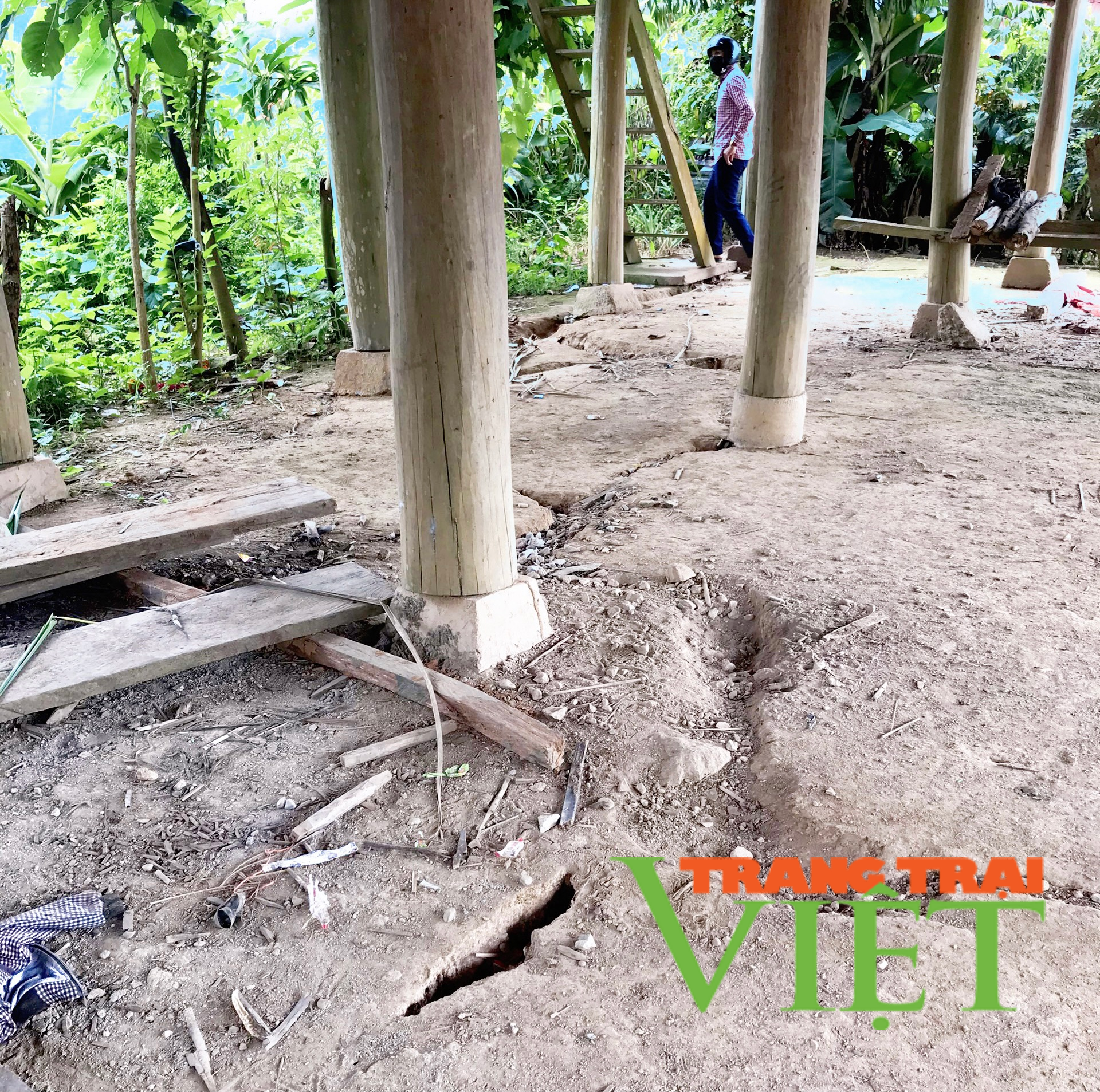 Lai Châu: Huyện Nậm Nhùn chủ động di rời dân ra khỏi vùng có nguy cơ lũ quét và sạt lở - Ảnh 4. Lai Châu: Huyện Nậm Nhùn chủ động di rời dân ra khỏi vùng có nguy cơ lũ quét và sạt lở - Ảnh 4.