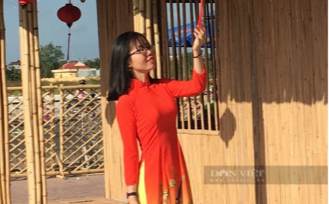 Chuyện thú vị về thủ khoa khối D tỉnh: Bị bạn than phiền nói quá nhiều, thích đứng trước trụ sở công an - Ảnh 1.