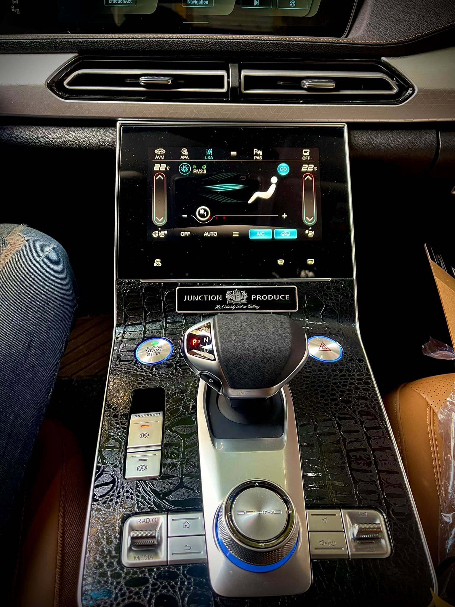 Xe Trung Quốc Baic Beijing X7 độ gần trăm triệu đồng bán lại với giá ngỡ ngàng - Ảnh 4.