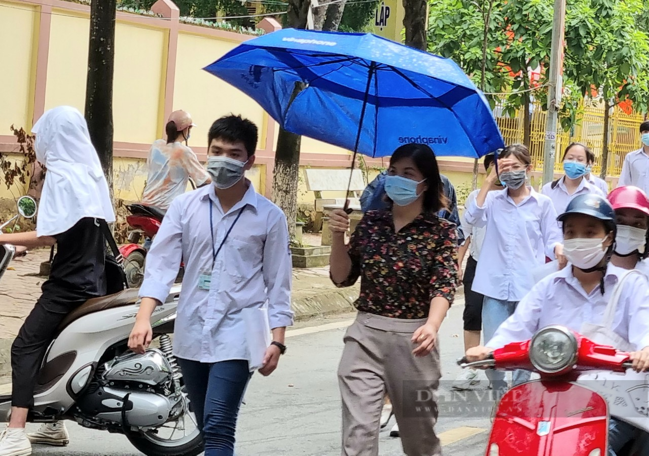 Ninh Bình: Đề thi môn Ngữ văn được thí sinh đánh giá khá vừa sức - Ảnh 5.