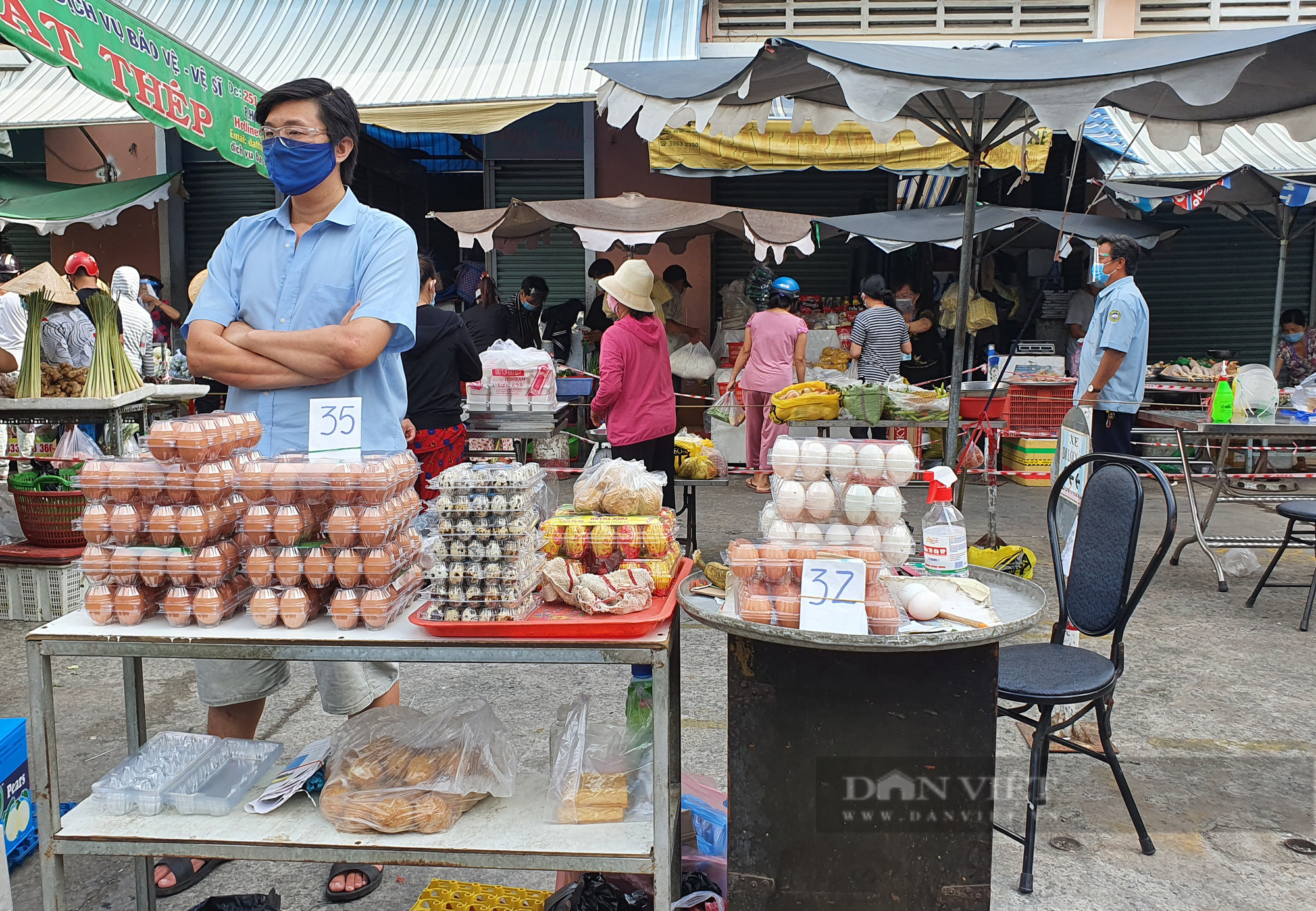 TP.HCM: Linh hoạt tìm biện pháp mở lại chợ an toàn - Ảnh 1.