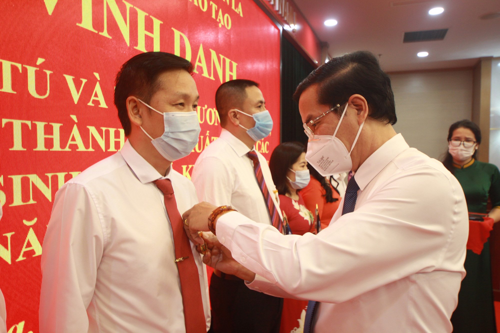 Sơn La: Nhiều đột phá trong giáo dục nhờ thực hiện tốt quy chế dân chủ - Ảnh 4. Sơn La: Nhiều đột phá trong giáo dục nhờ thực hiện tốt quy chế dân chủ - Ảnh 4.