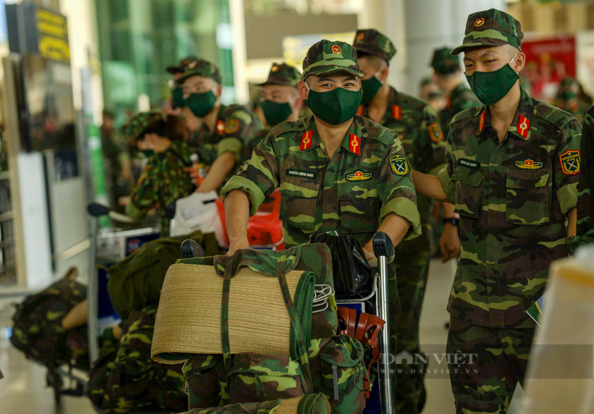 TP.HCM: Người dân không được tự đi chợ trong 2 tuần tới, chính quyền sẽ lo - Ảnh 3.