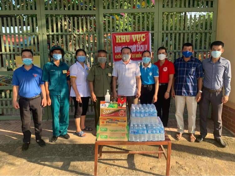 Hội Nông dân Nghệ An chung sức cùng lực lượng chức năng chung tay phòng chống dịch  Covid-19   - Ảnh 1.