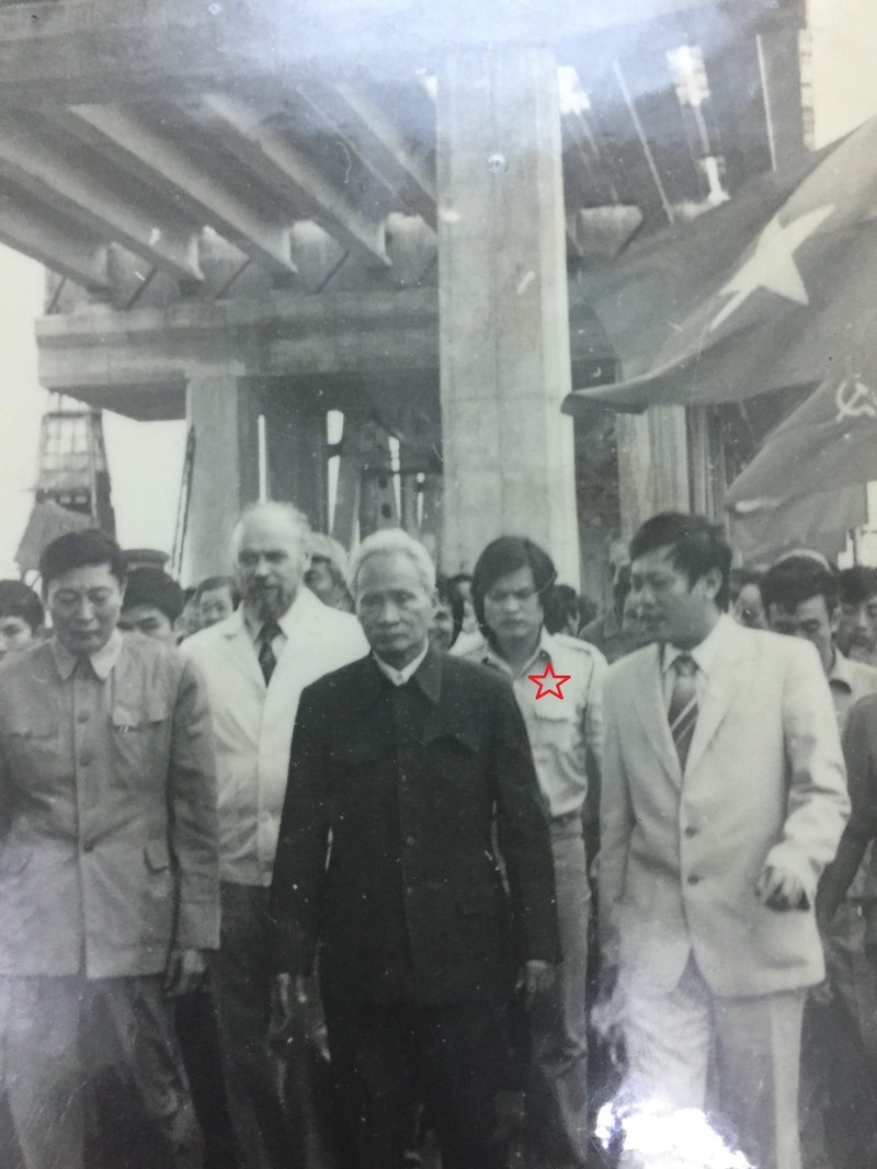 Ký ức cầu Thăng Long (Kỳ 7): Phiên dịch cho “VIP” và cuộc “sát hạch” chớp nhoáng - Ảnh 1.