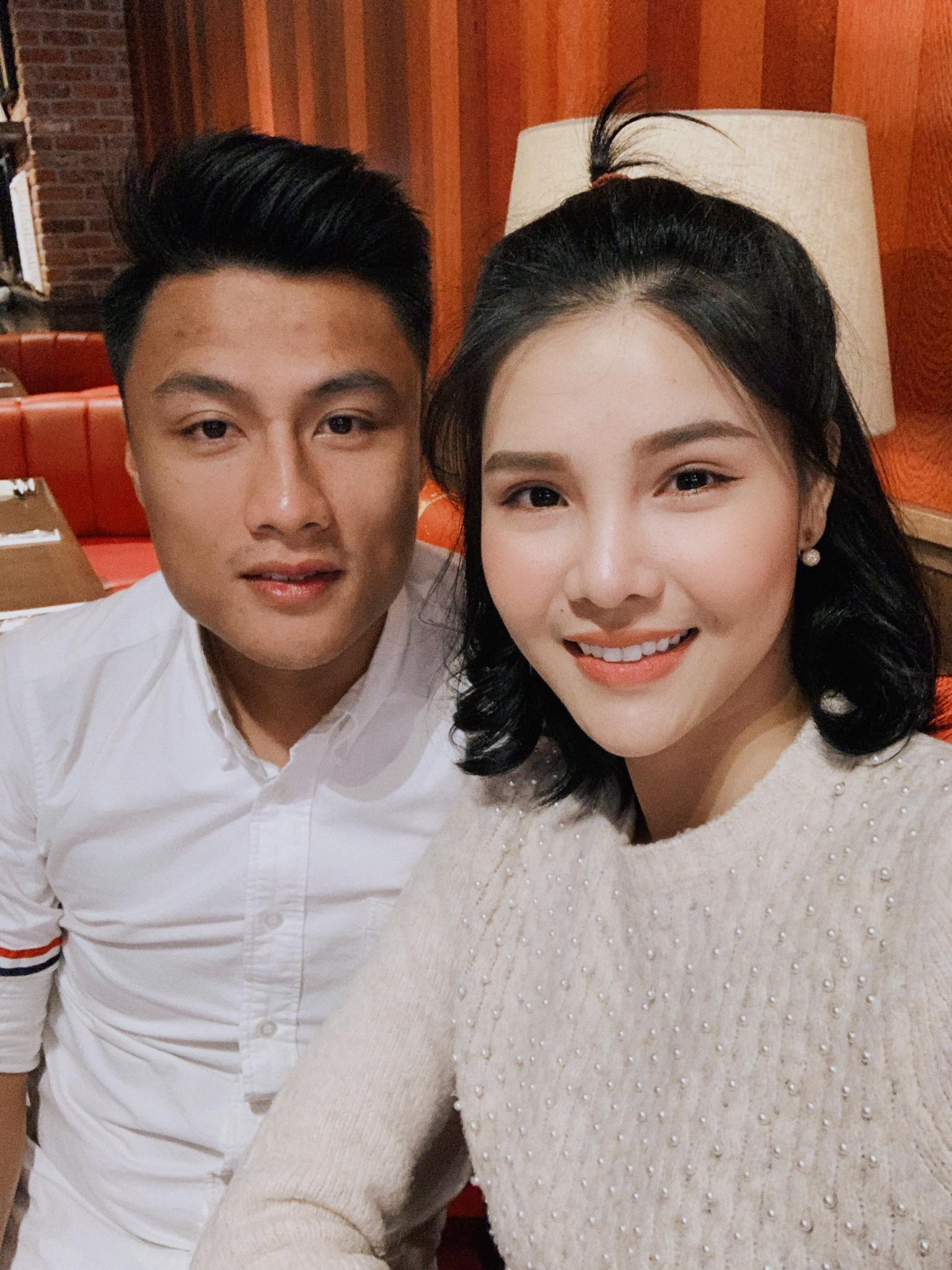 Đội bóng của Mạc Hồng Quân phá sản, Kỳ Hân lại được dịp than vãn - Ảnh 1.
