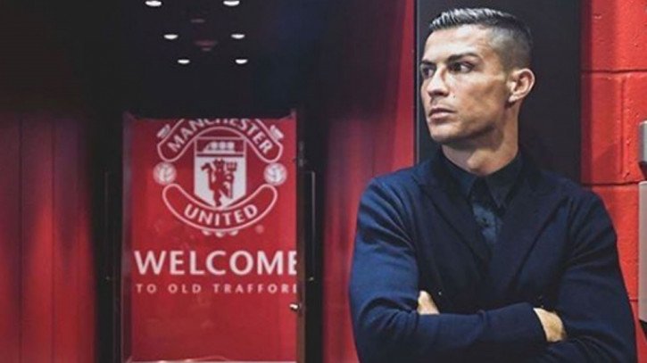 SỐC: Ronaldo bất ngờ &quot;quay xe&quot; với Man City, trên đường tái hợp M.U - Ảnh 1.