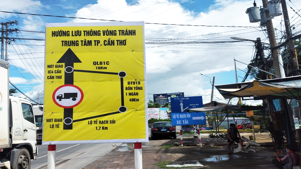 Cần Thơ: Bất ngờ thu hồi công văn cấm xe chở hàng hóa vào Quốc lộ 91, Quốc lộ 91B khi quá cảnh - Ảnh 1.
