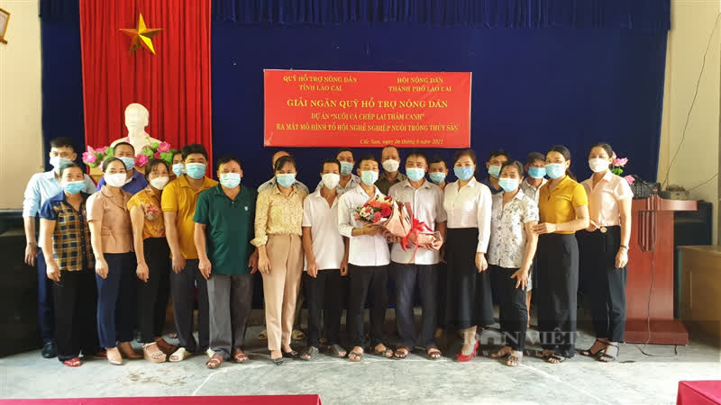 Lào Cai: Hội ND tỉnh giải ngân 700 triệu đồng, nông dân vùng cao nuôi cá chép thâm canh, nâng cao thu nhập - Ảnh 2.