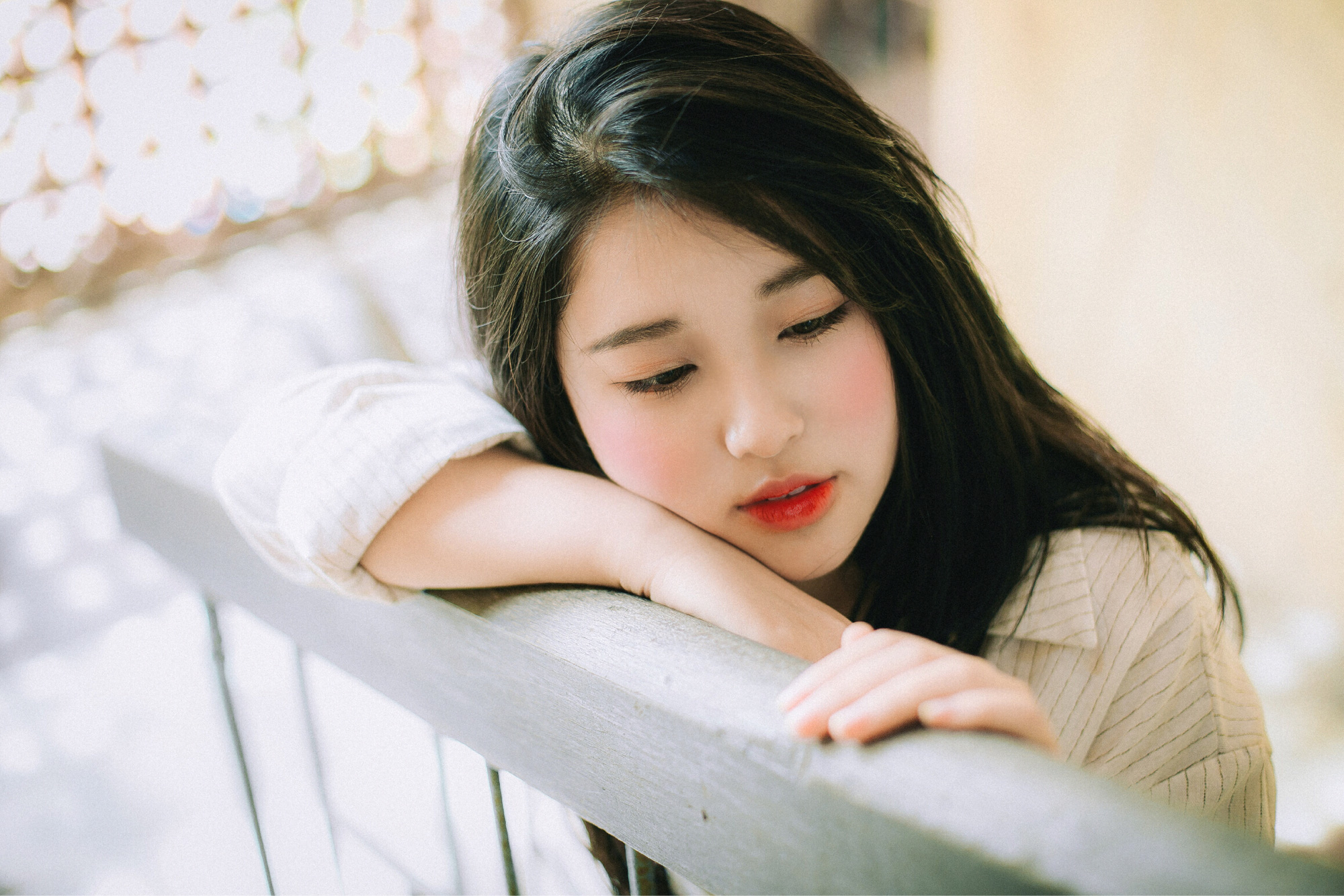 Cô giáo Vật lý Thanh Nga xinh đẹp gây bão mạng: &quot;Đọc bình luận phản cảm, tôi vừa bực vừa sợ&quot; - Ảnh 4.