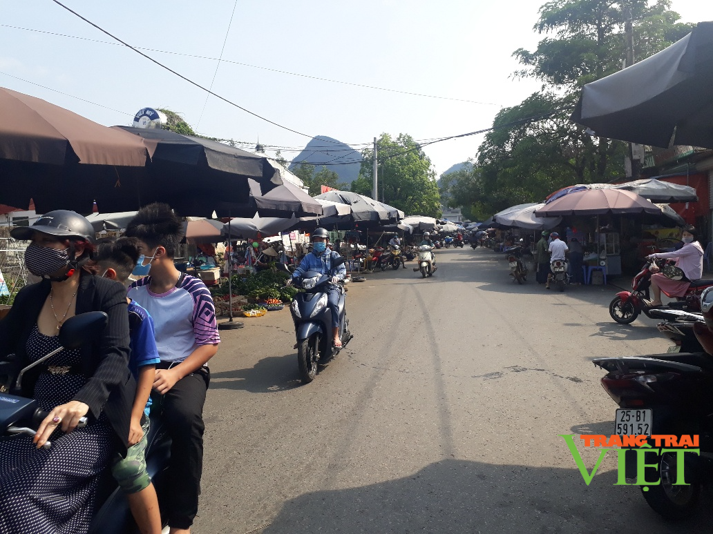 Thành phố Lai Châu tăng cường các biện pháp phòng chống dịch Covid-19 - Ảnh 1. Thành phố Lai Châu tăng cường các biện pháp phòng chống dịch Covid-19 - Ảnh 1.