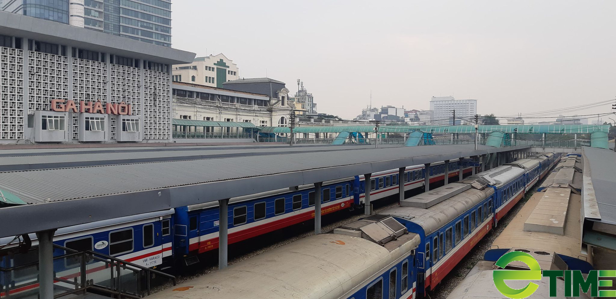 Đường sắt xin vay 800 tỷ để tránh nguy cơ mất vốn, dừng hoạt động - Ảnh 2. Đường sắt xin vay 800 tỷ để tránh nguy cơ mất vốn, dừng hoạt động - Ảnh 2.