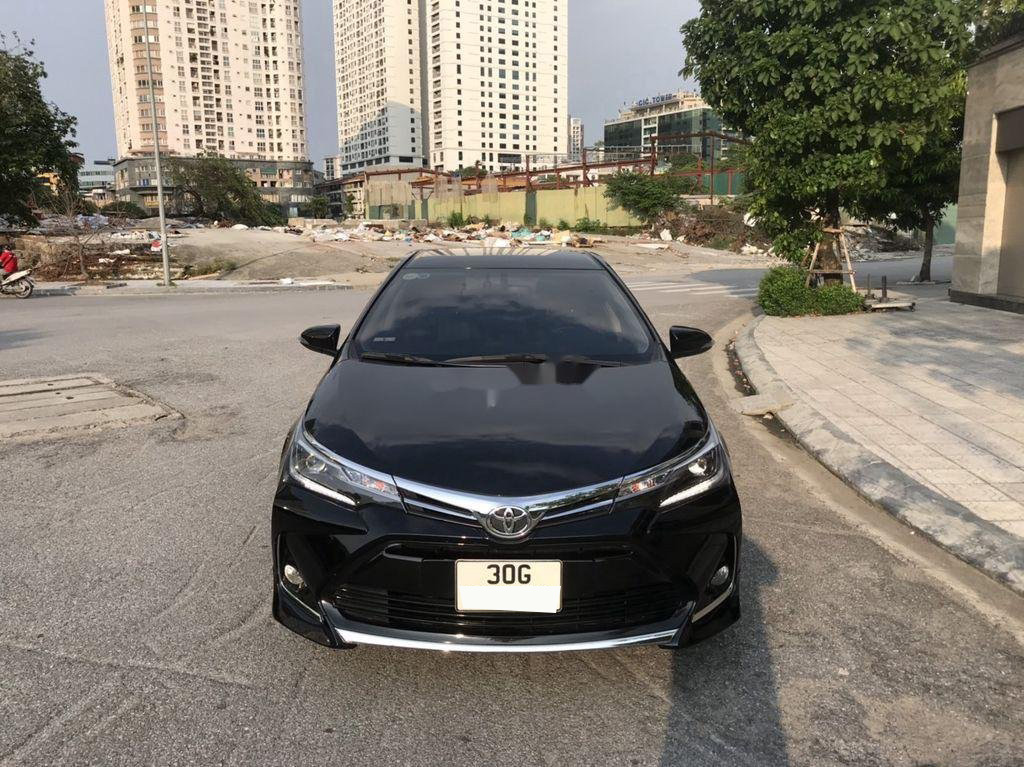 Toyota Corolla Altis 2021 lướt rao bán lỗ ngỡ ngàng - Ảnh 1.