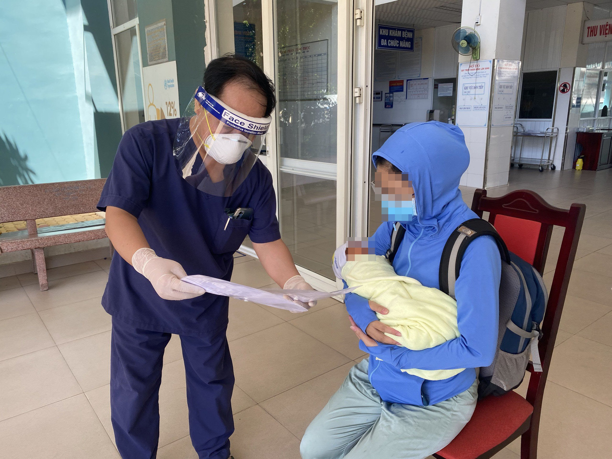 Đà Nẵng: Cứu sống trẻ sơ sinh bị nghẹt thở có mẹ là bệnh nhân Covid-19 - Ảnh 1.
