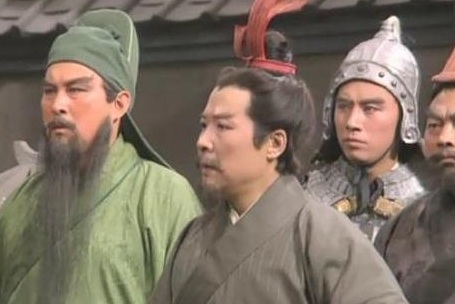 Lưu Bị, Tào Tháo, Tôn Quyền đều phải bỏ chạy khi gặp mãnh tướng này - Ảnh 2.