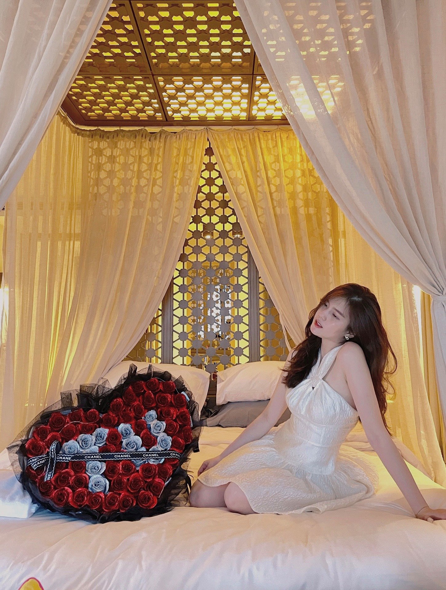 Sau chấn thương, Thành Chung nhận được &quot;món quà&quot; từ bạn gái - Ảnh 6.
