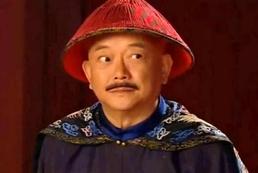Không tham gia vào 1 việc này, dù Hòa Thân có tham ô hơn nữa cũng chưa chắc đã bị Gia Khánh đế lấy mạng - Ảnh 1.