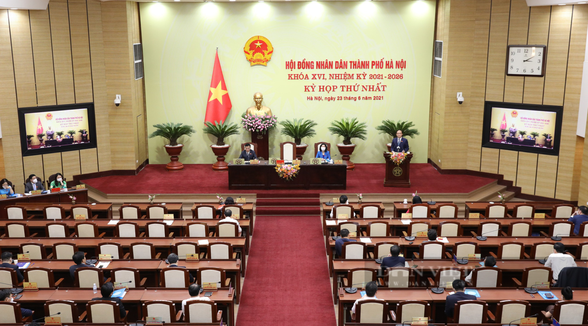 Sau 2 lần hoãn vì dịch Covid-19, HĐND TP Hà Nội sẽ họp quyết định nhiều vấn đề quan trọng - Ảnh 1.