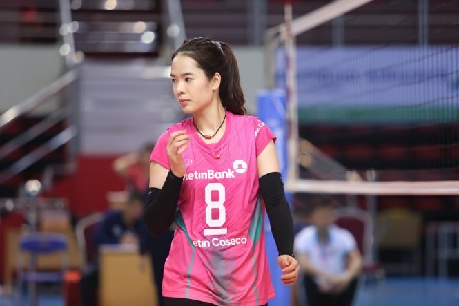 Chân dài bóng chuyền Lê Thanh Thúy 1m80 “troll” đồng đội là… “lợn cắp nách” - Ảnh 5.